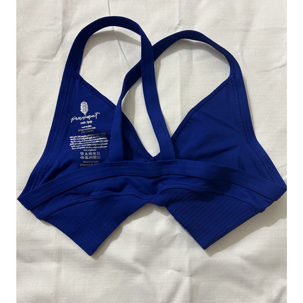Free People Movement NWT Good Karma Super Plunge Bra Cobalt Blue Size XS - Picture 3 of 3